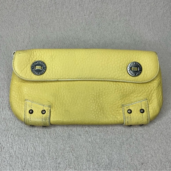 Cole Haan Leather Clutch Pouch Purse-Butter Yellow-Vintage-Designer-Classic-Y2K - Picture 2 of 12